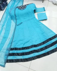 Embroidered Chiffon Maxi with Dupatta – 3PC Elegant Formal Dress